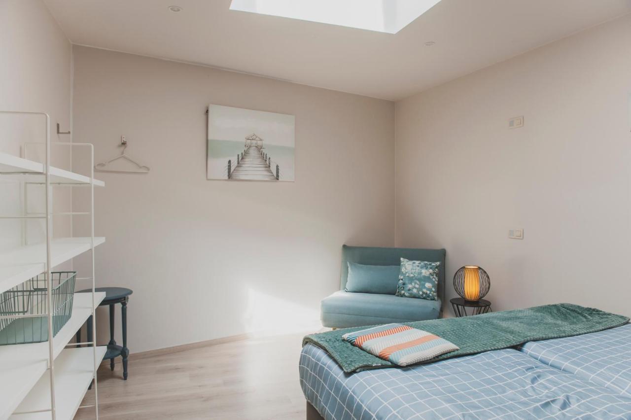 Het Oplaadpunt Bed, Bike, Hike, 4-8 P Holiday home *
